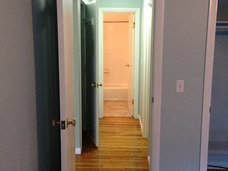 205 Kent St #18 — Photo 13