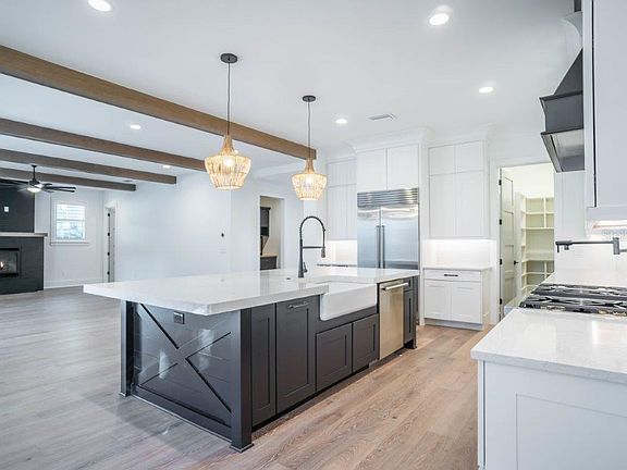 5th image of 4110 W Kensington Ave