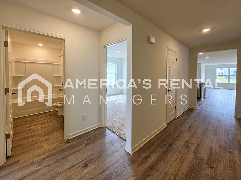 632 Wenonah Way — Photo 11