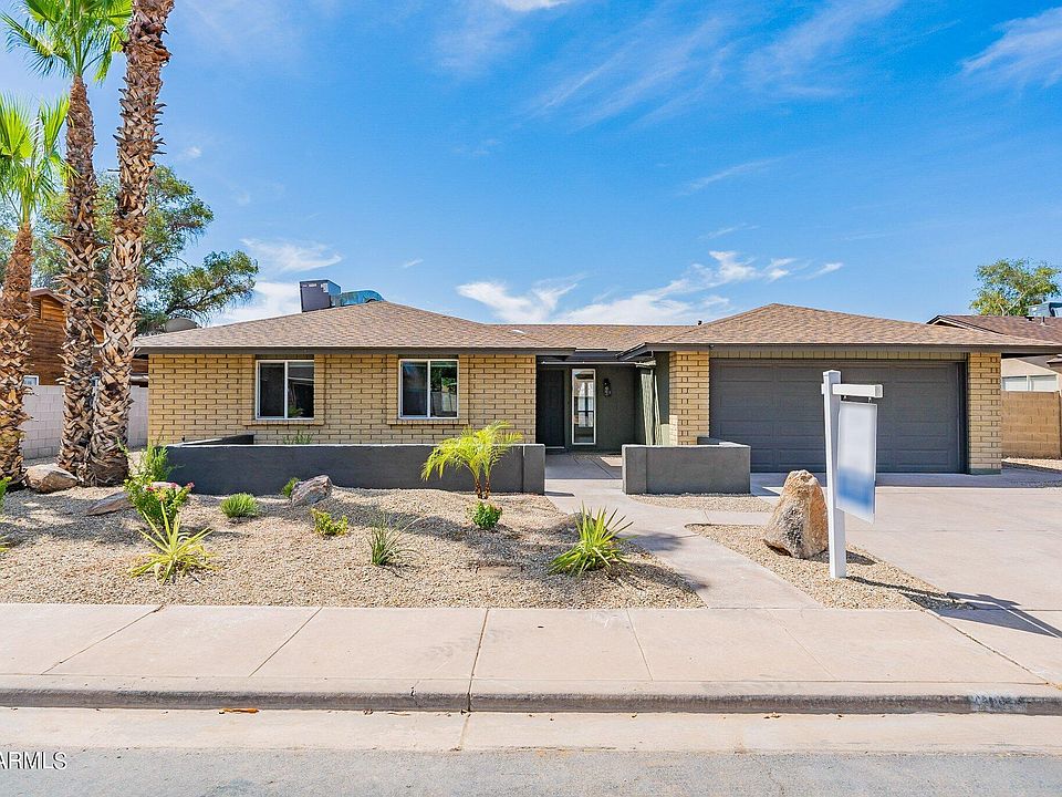 1st image of 3035 E EMELITA Avenue