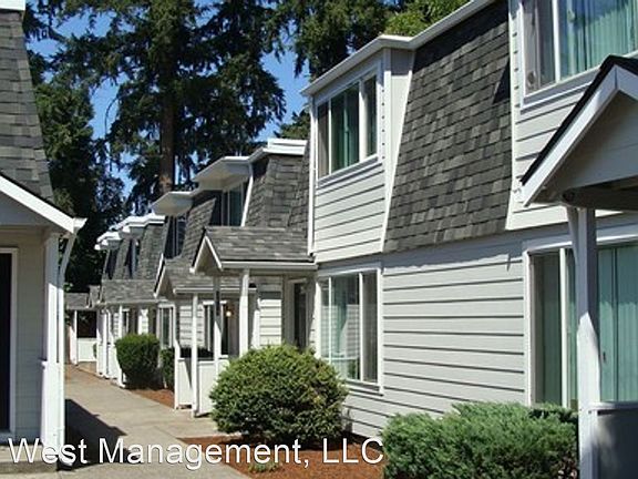 2nd image of 2601 Rossiter Ln #2633