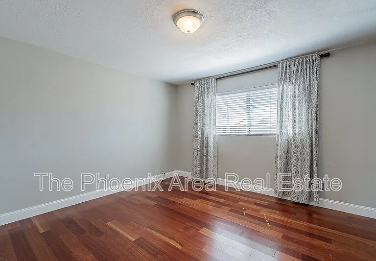 8654 E Windsor Ave — Photo 31