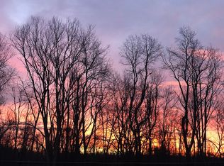 31 Northline Dr, Melrose, NY 12121