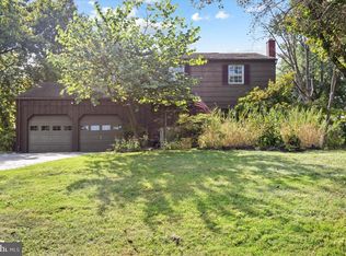 4 Driftwood Dr, Norristown, PA 19403