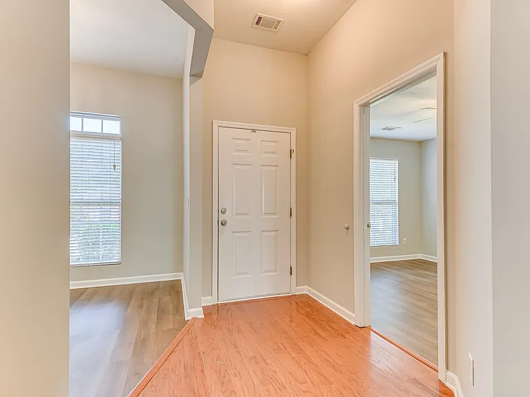 536 Stirling Bridge Rd — Photo 3