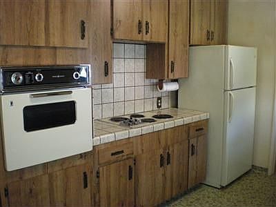 4th image of 3323 E Brown Ave