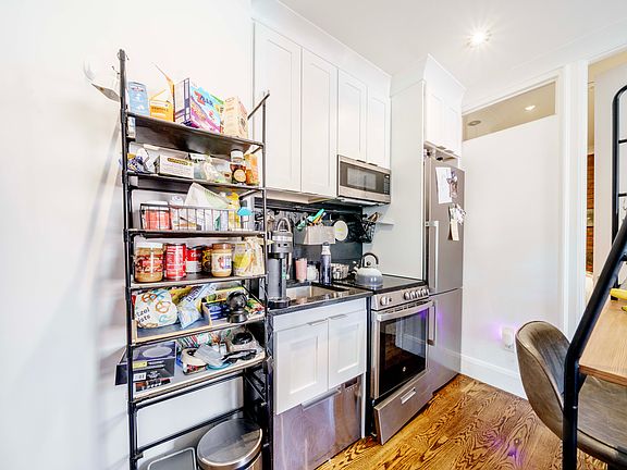 3rd image of 356 E 13th St APT 6