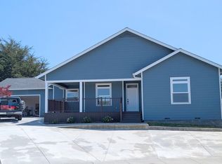 136 Hope Ln, Fortuna, CA 95540