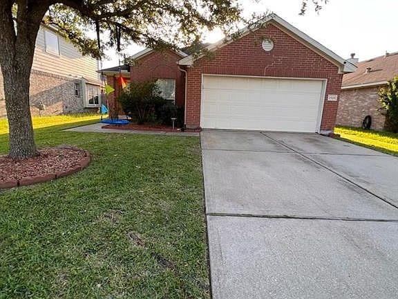 3rd image of 2319 Blue Reef Dr