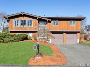 7 Stubbe Dr, Stony Pt, NY 10980