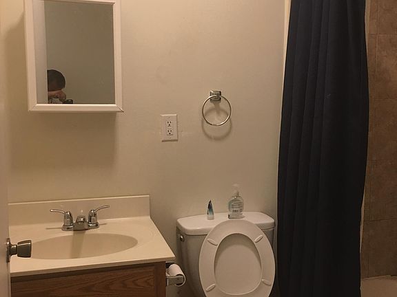 4th image of 1724 Diamond St #1-2-3