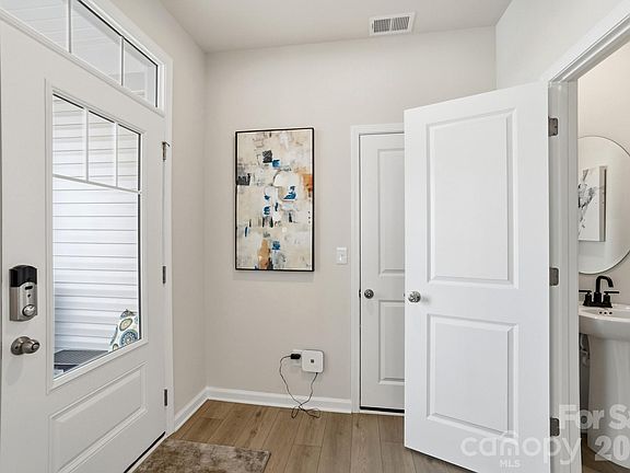 2nd image of 7005 Cerris Dr