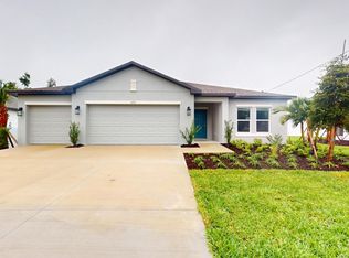426 SW 31st Pl, Cape Coral, FL 33991