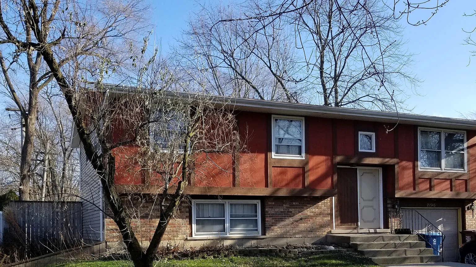 21545 Jeffrey Ave photo 1
