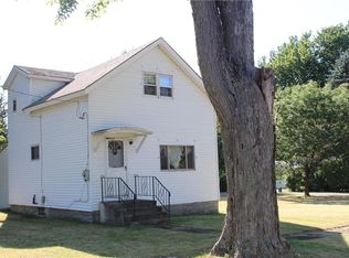 680 E Lake St, Cape Vincent, NY 13618