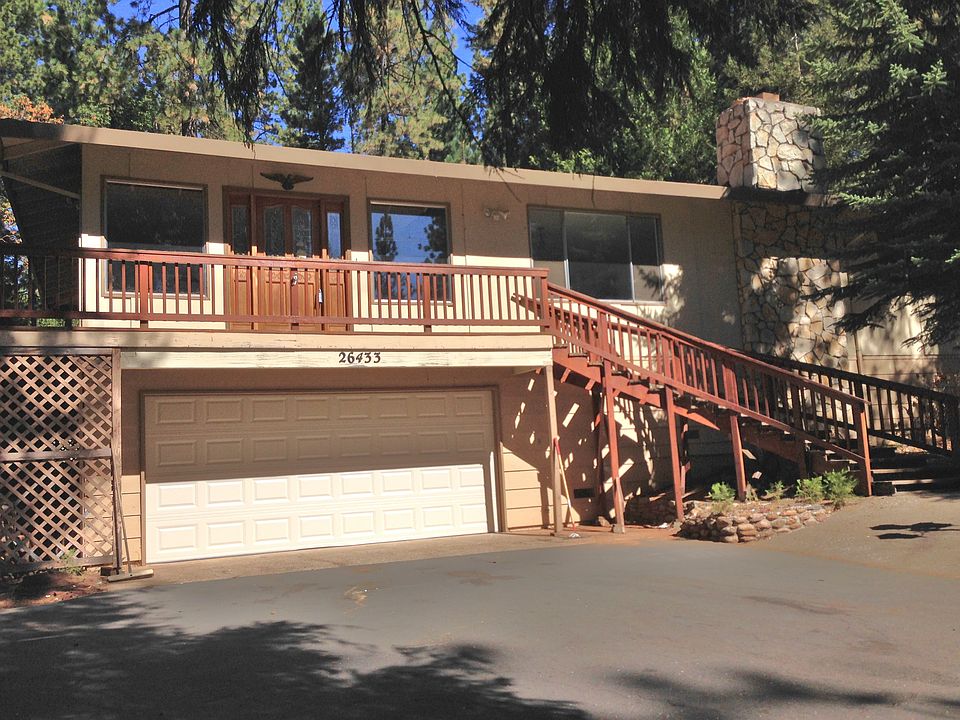 1st image of 26433 Meadow Dr
