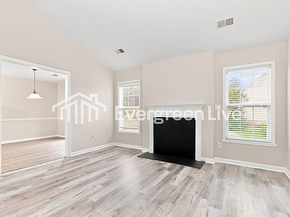 5th image of 5707 Sycamore Glen Rd