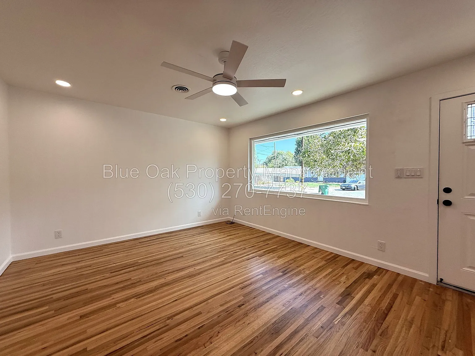 3 bed, 2.0 bath, 1326 sqft, $2,250 — Photo 2