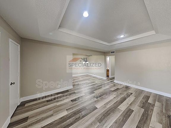 2nd image of 1067 Westcliff Ave