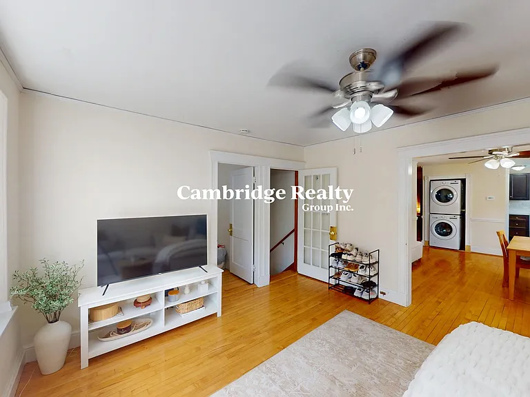 99 Bennett St #2T — Photo 3