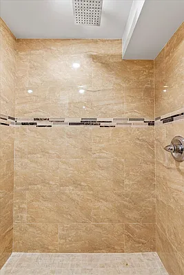 Sold by Trusted Property Advisors Corp | media 23