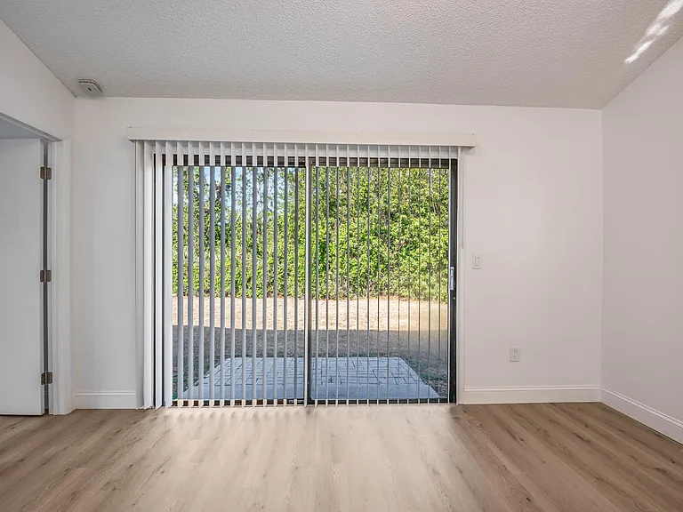 2861 Detached Cir SE — Photo 13
