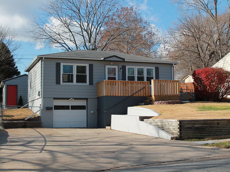 1st image of 7426 S 76th Ave