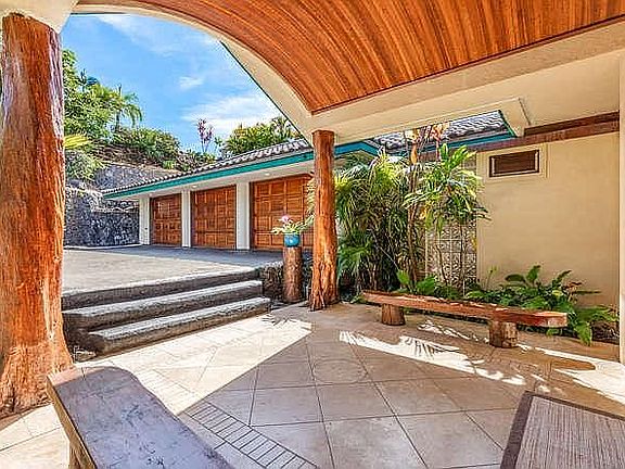 4th image of 78-6894 Keaupuni St