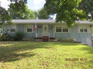 3007 NE Cates St, Kansas City, MO 64117