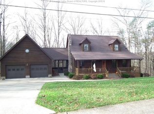 11 Villa Est, Charleston, WV 25311