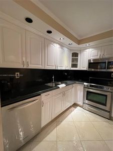 (Undisclosed Address), North Miami Beach, FL, 33160
