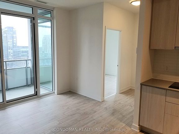 5th image of 576 Front St W #1407E