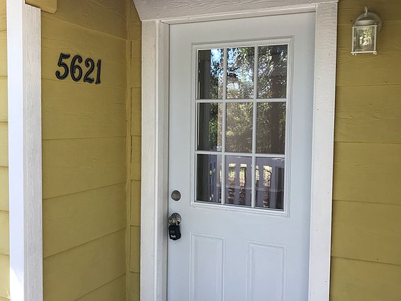 2nd image of 5621 Thousand Oaks Dr