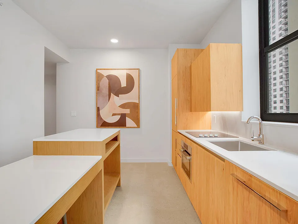 601 N Miami Ave #2107