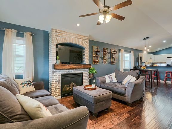 C Living Room 2 (1).jpg