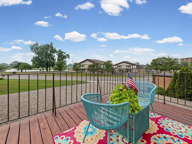 408 Country Club Dr — Photo 20