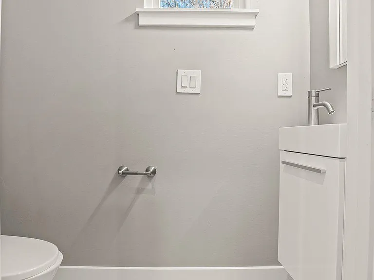 150 Fairmount Ave #2 — Photo 11