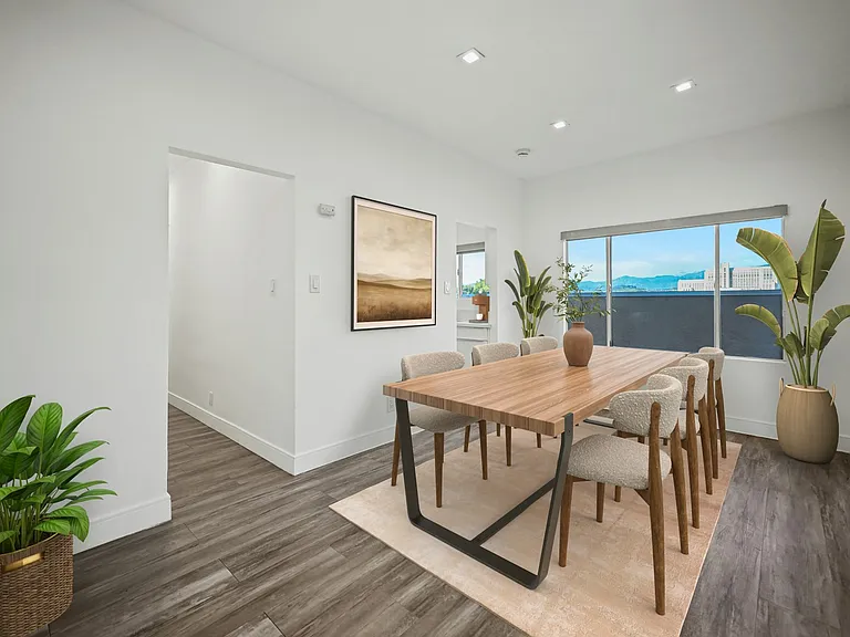 627 Brittania St #629 — Photo 7