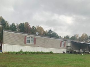 40 Bonbrook Creek Rd, Cumberland, VA 23040