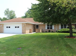 2614 Penny Lee Dr, Lima, OH 45805
