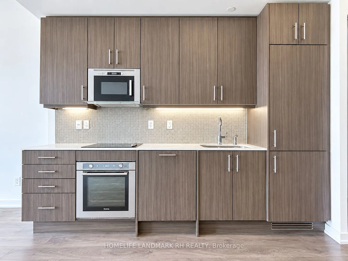 2 bed, $2,500 — Photo 4