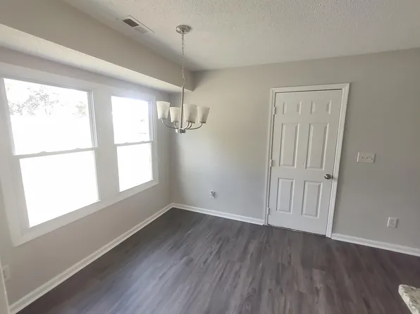 113 Ashmore Dr, New Market, AL 35761