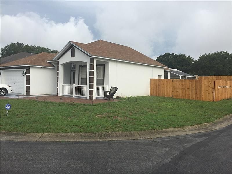 1st image of 408 Canary Island Cir