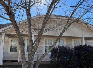 1907 Bromwich Rd #A, Charlotte, NC 28208