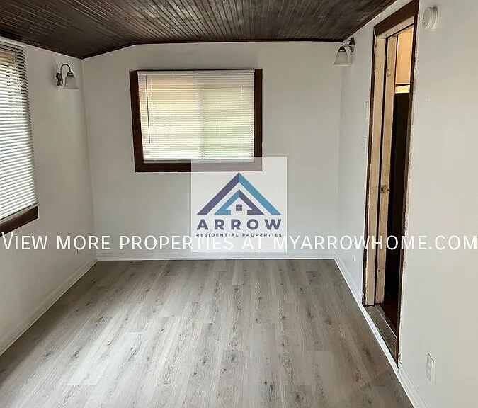 7116 Lamont Dr — Photo 12