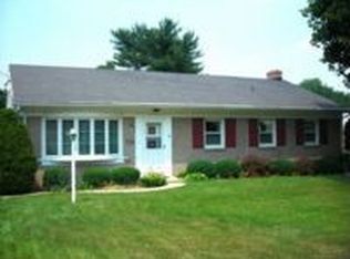 1609 Vista Rd, Lancaster, PA 17601