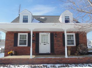 141 N 7th Ave, Manville, NJ 08835