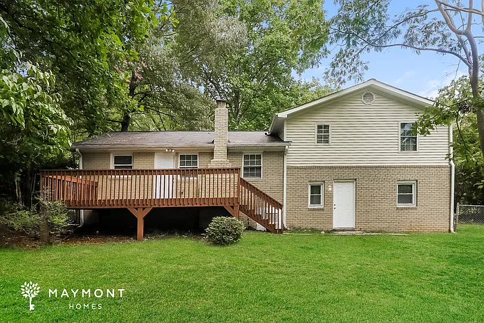 218 Hillcrest Dr — Photo 17