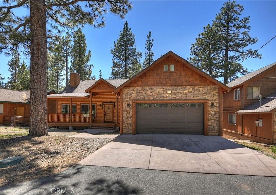 1st image of 374 Northern Cross Dr