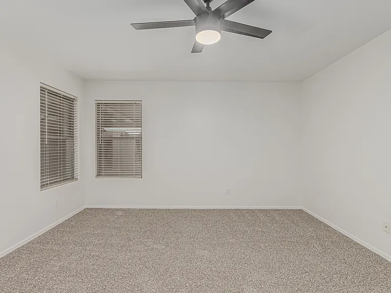 2003 W Hayden Peak Dr — Photo 13